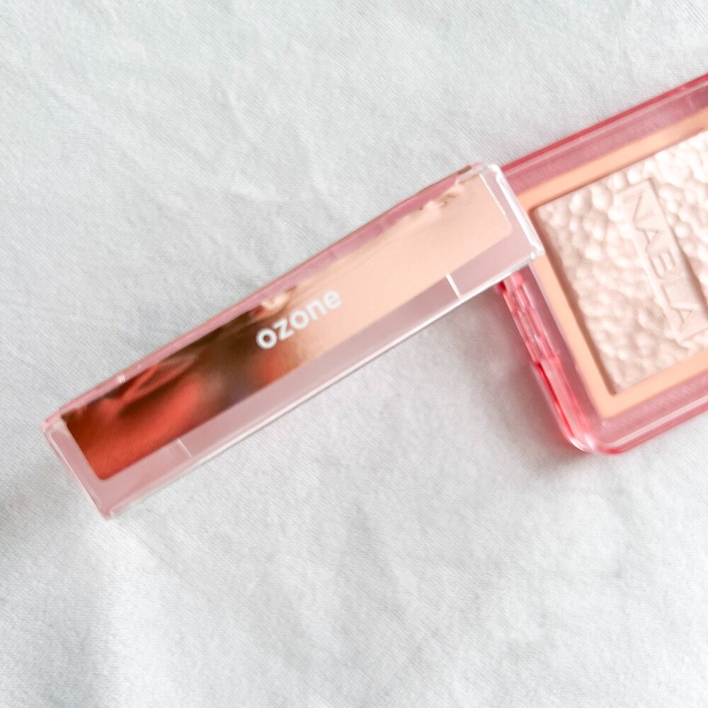 Nabla Skin Glazing Glass Skin Finish Glow Powder Highlighter - Picture 3 of 5